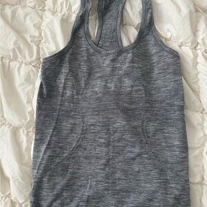 Lululemon Athletica grey tank